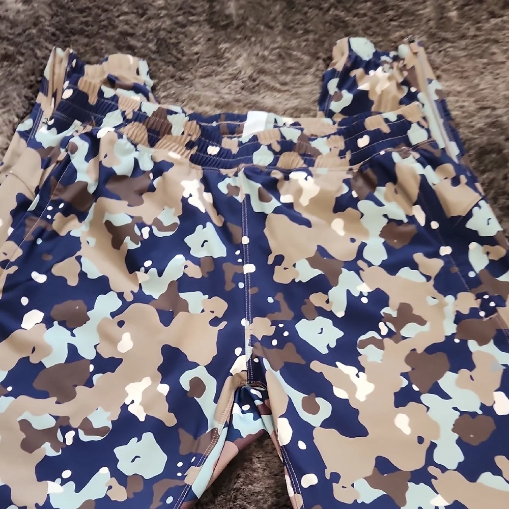Men's Athletica Ocean Breeze Mens Joggers - Picture 5 of 9